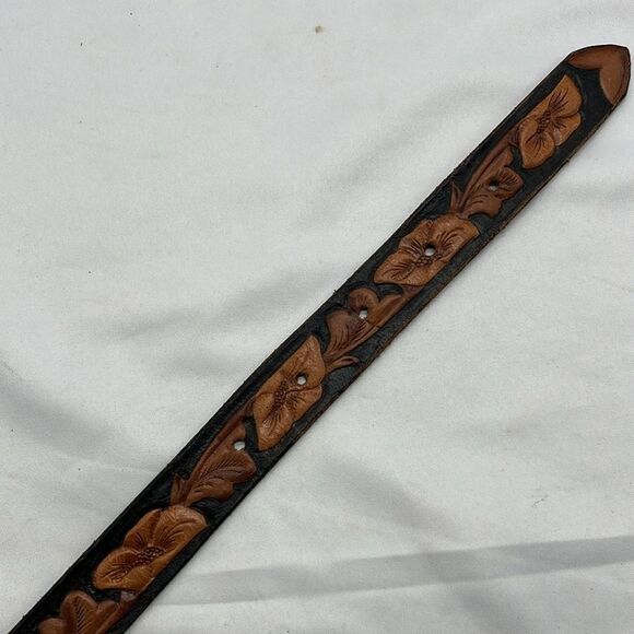 Black & Brown Floral Leather K & L Belt - Picture 4 of 5